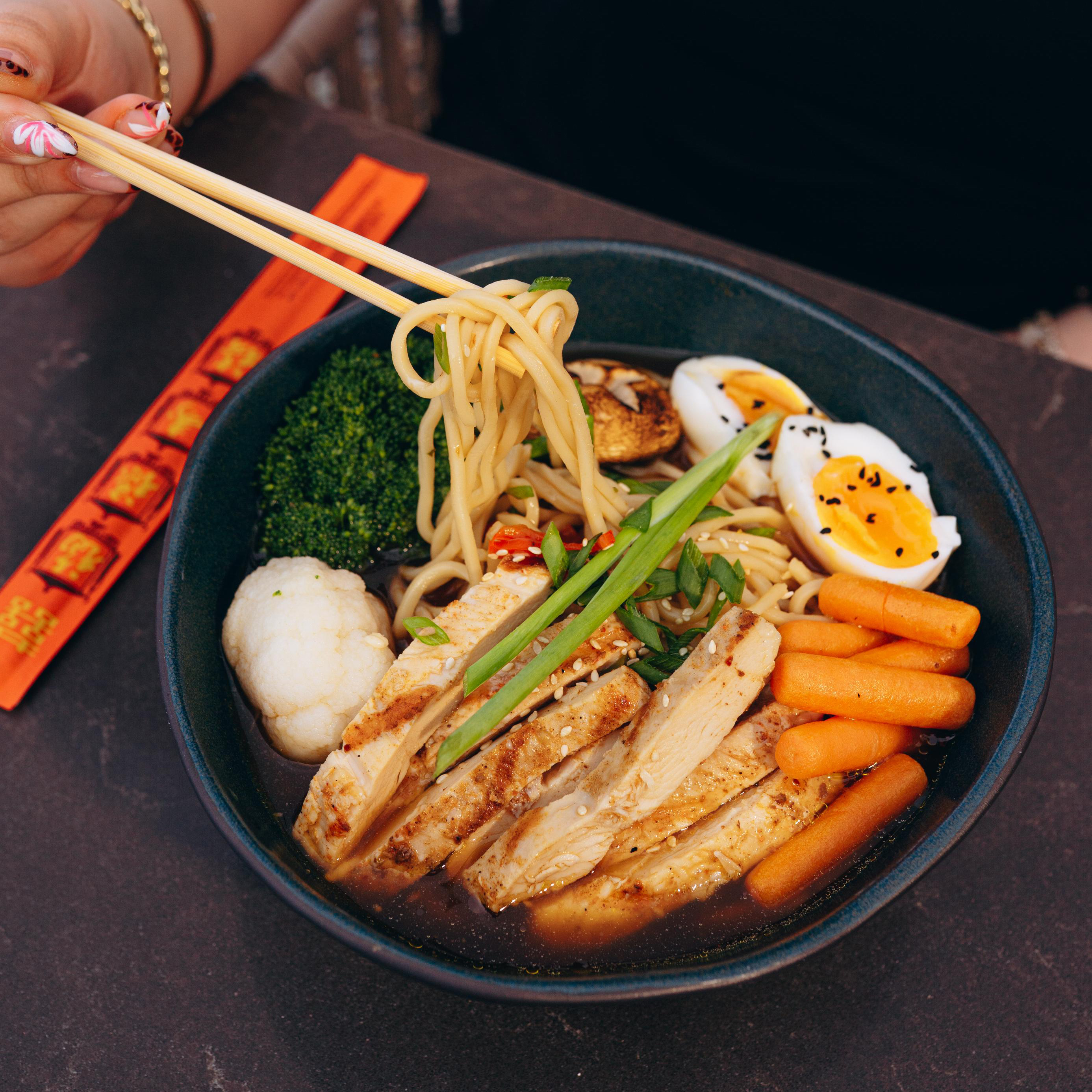 Tavuklu Ramen -  ₺
